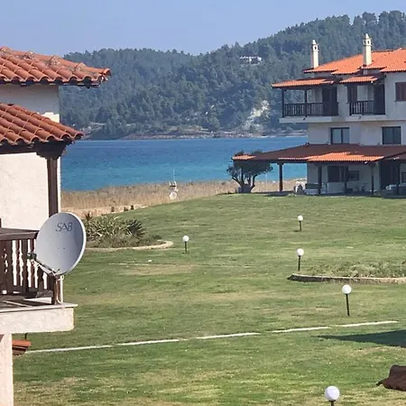 2 On The * فوركا